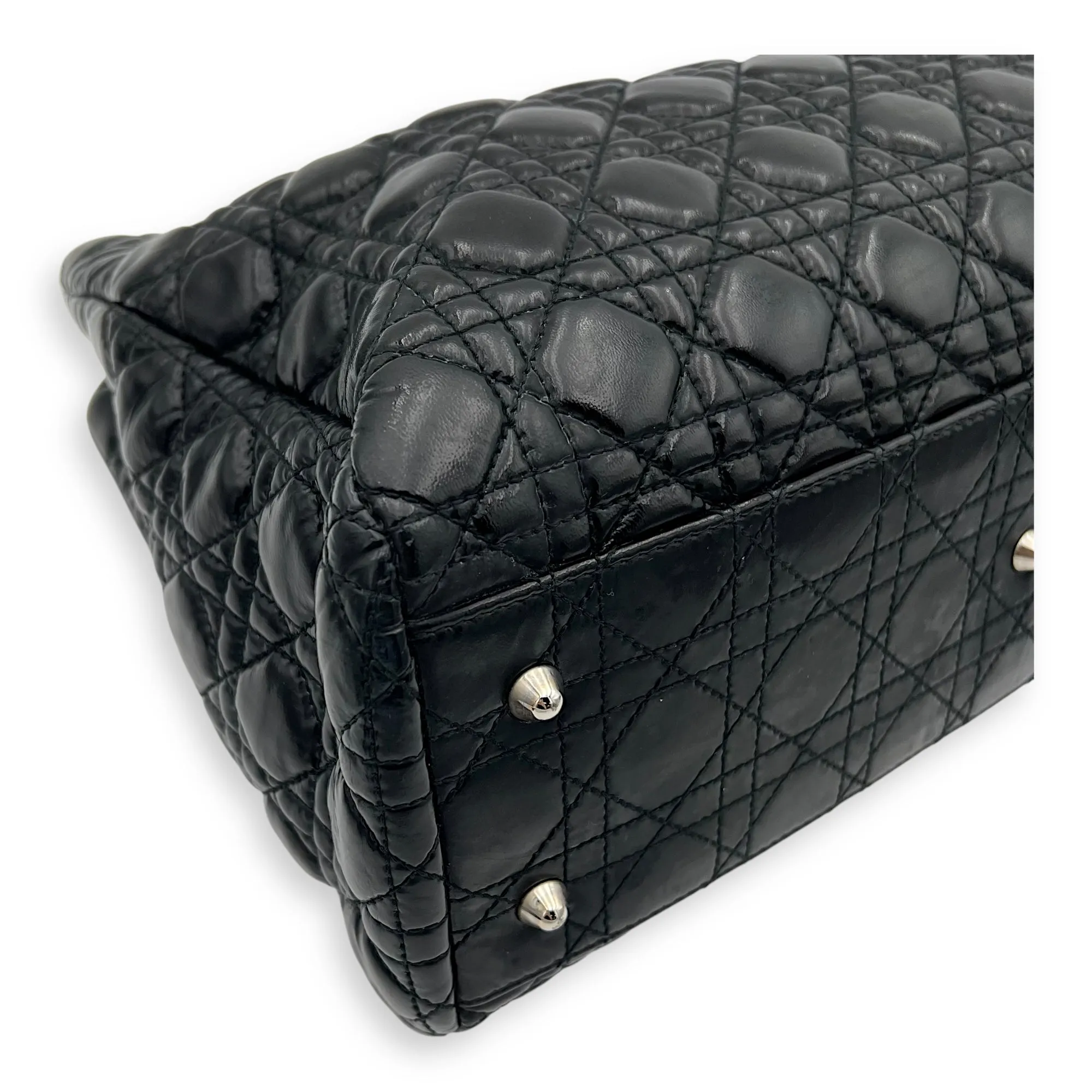 Cannage Tote Bag Black in Patent Leather, Silver hardware
