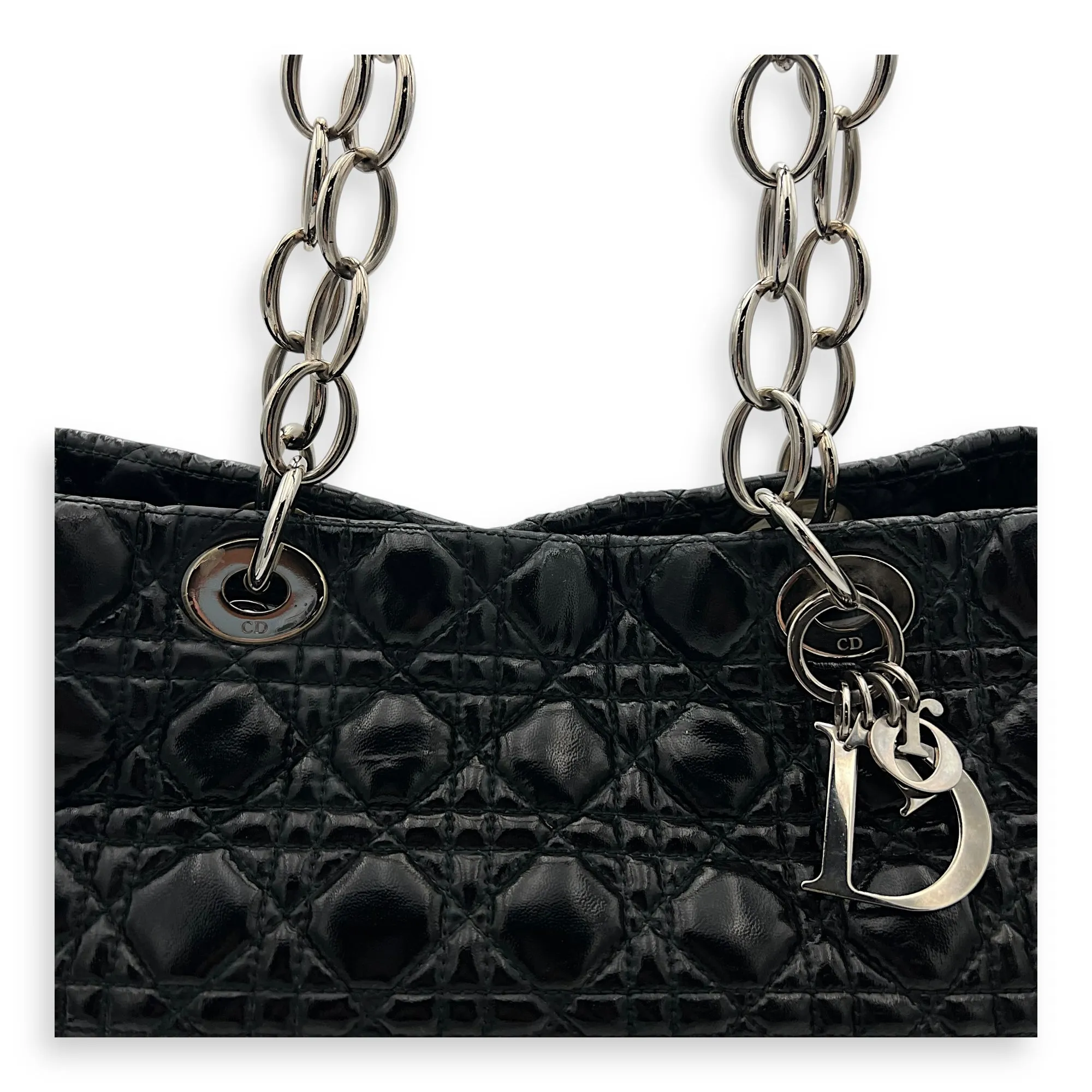 Cannage Tote Bag Black in Patent Leather, Silver hardware