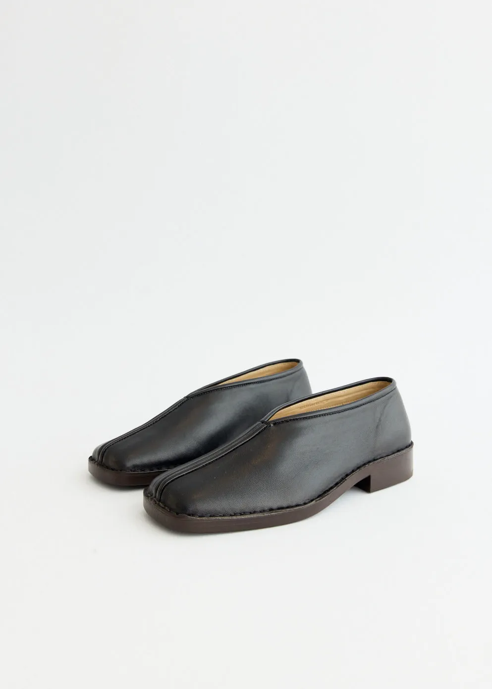 Flat Piped Slippers