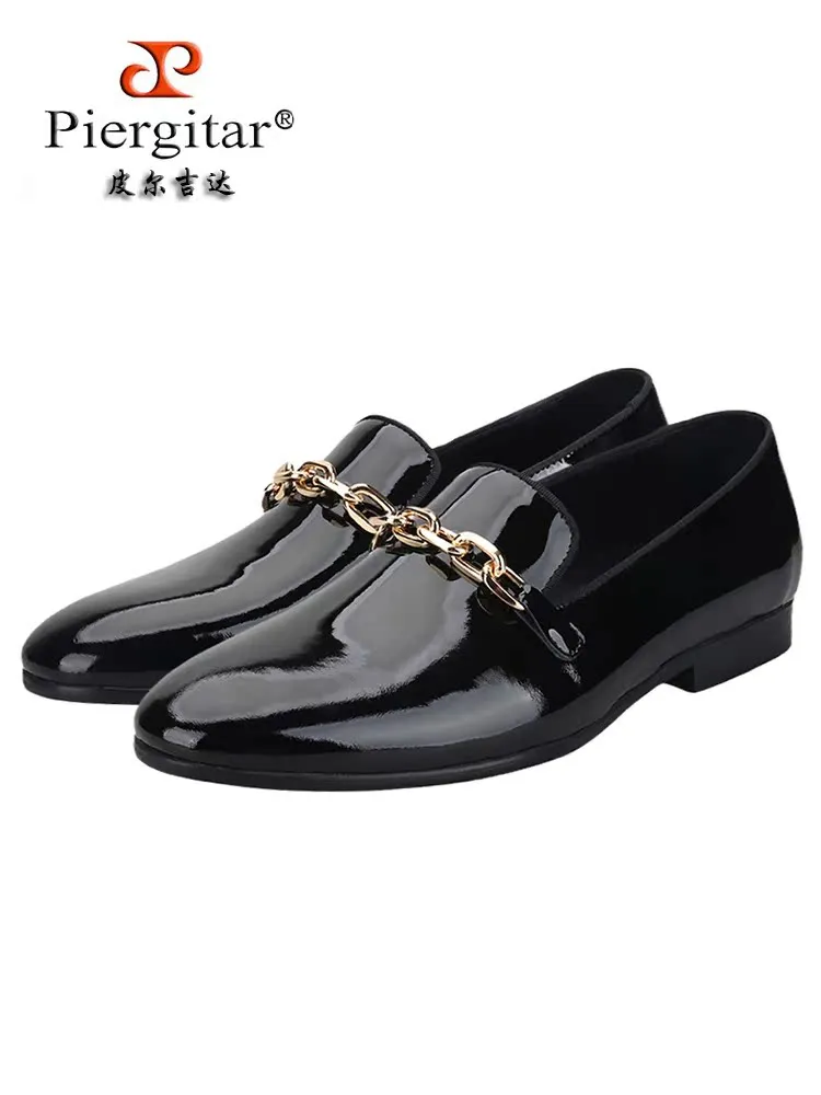 Foreign trade source factory black first-layer cowhide patent leather slip-on loafers metal chain buckle trendy formal shoes