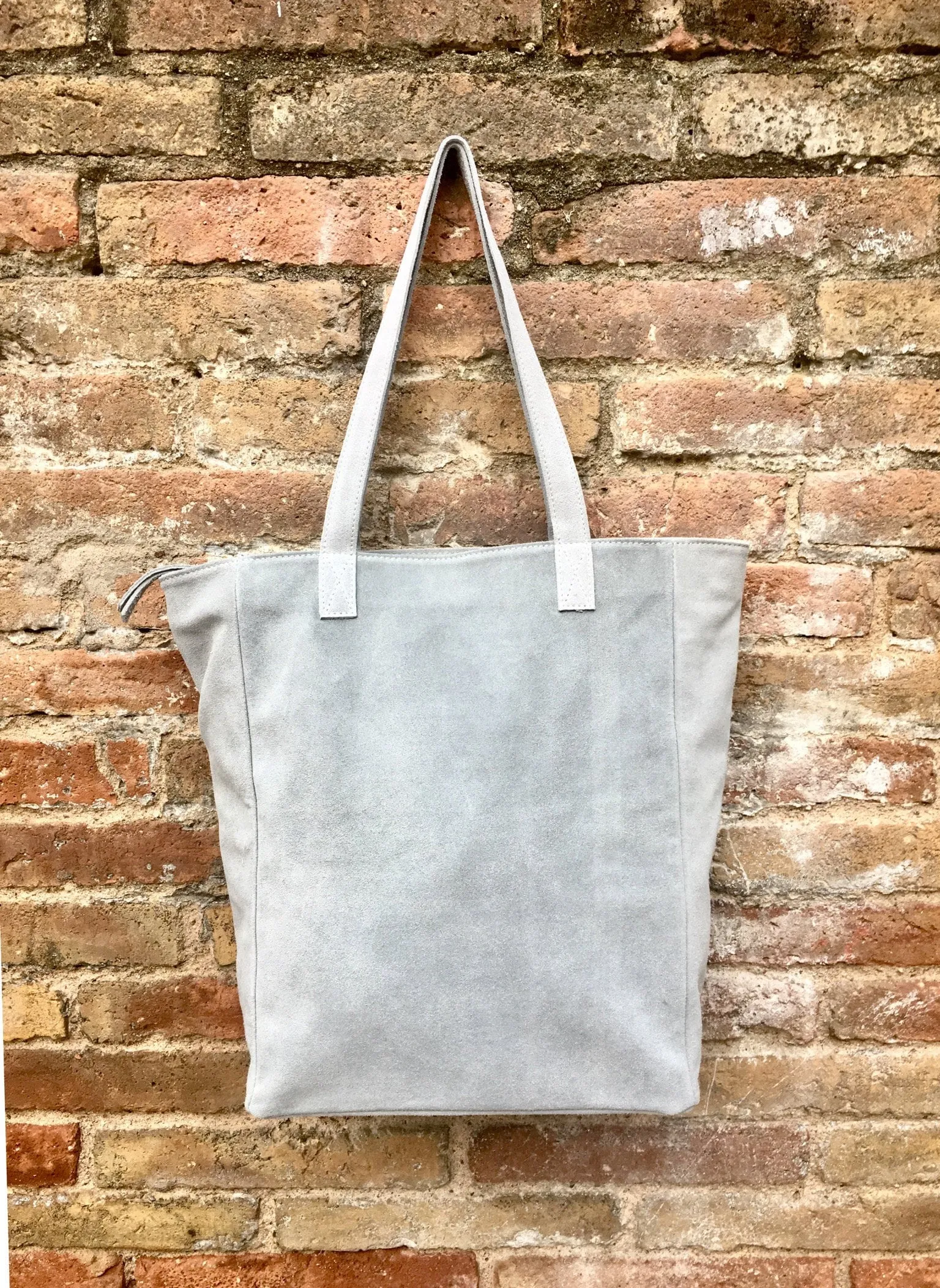 Gray suede shopper bag. Large tote leather bag in LIGHT GRAY. Genuine leather bag. Boho bag. GRAY suede bag. Laptop bag in dark gray suede.