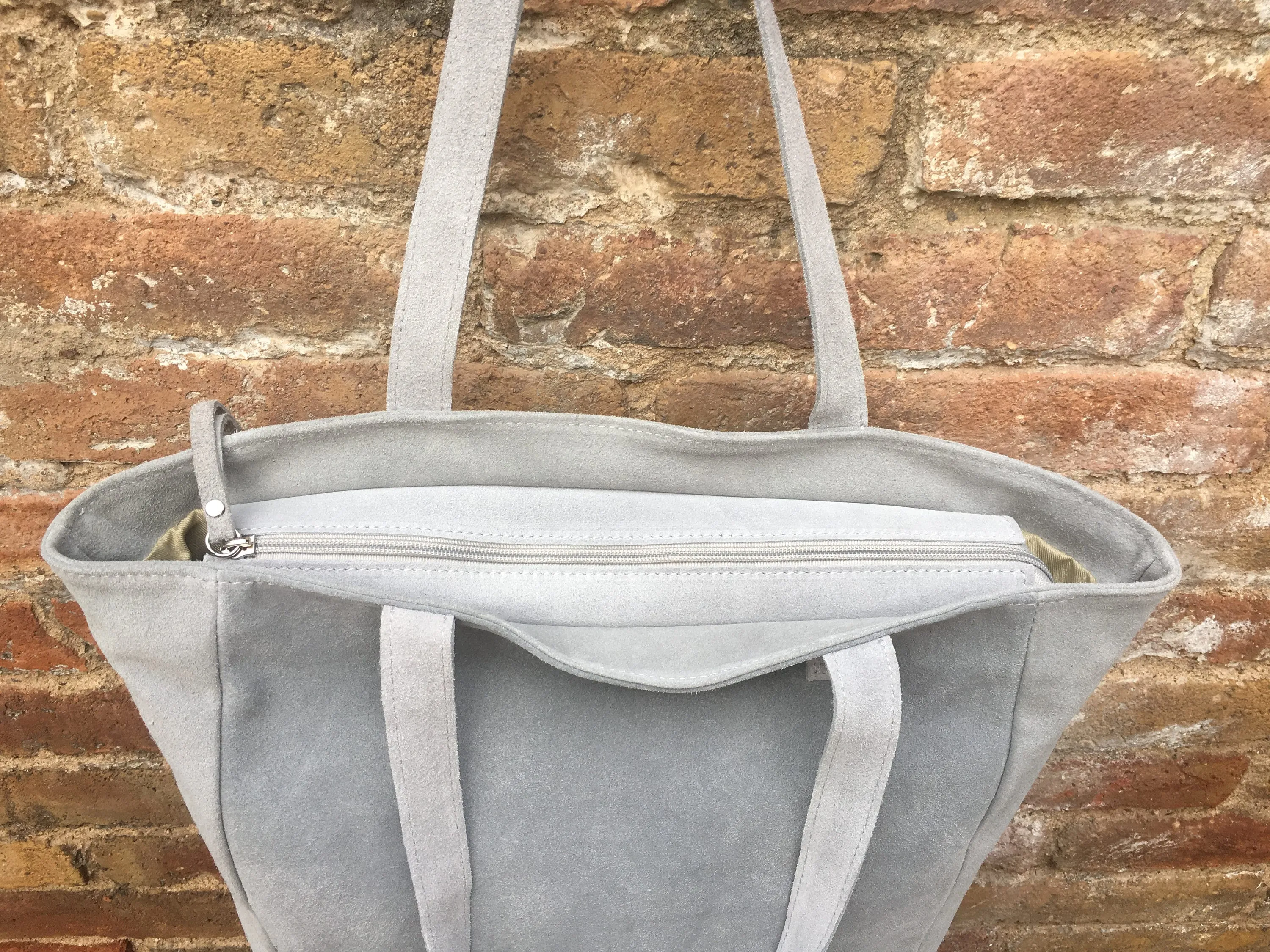 Gray suede shopper bag. Large tote leather bag in LIGHT GRAY. Genuine leather bag. Boho bag. GRAY suede bag. Laptop bag in dark gray suede.