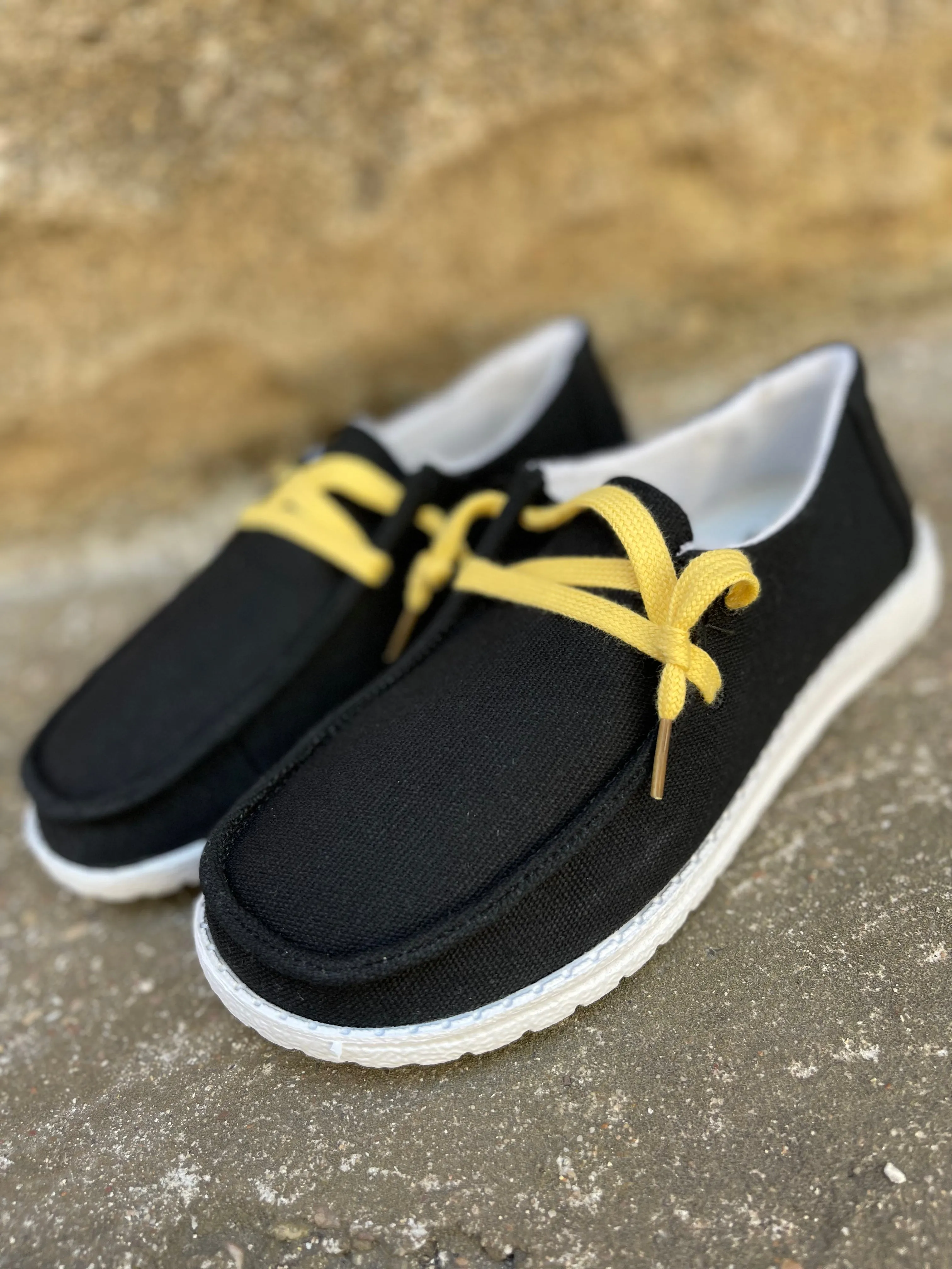 Gypsy Jazz Game Day || Black & Yellow