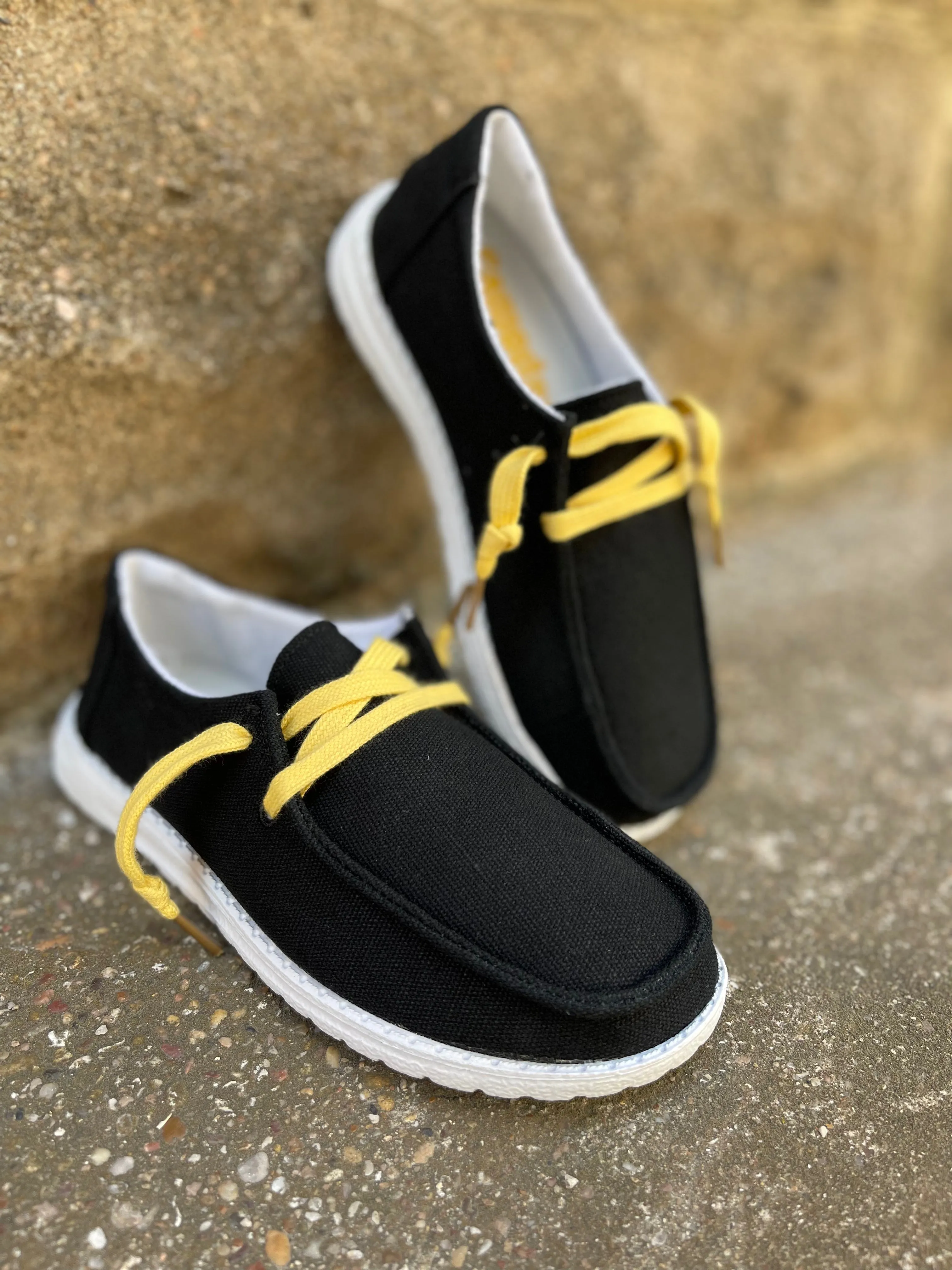 Gypsy Jazz Game Day || Black & Yellow