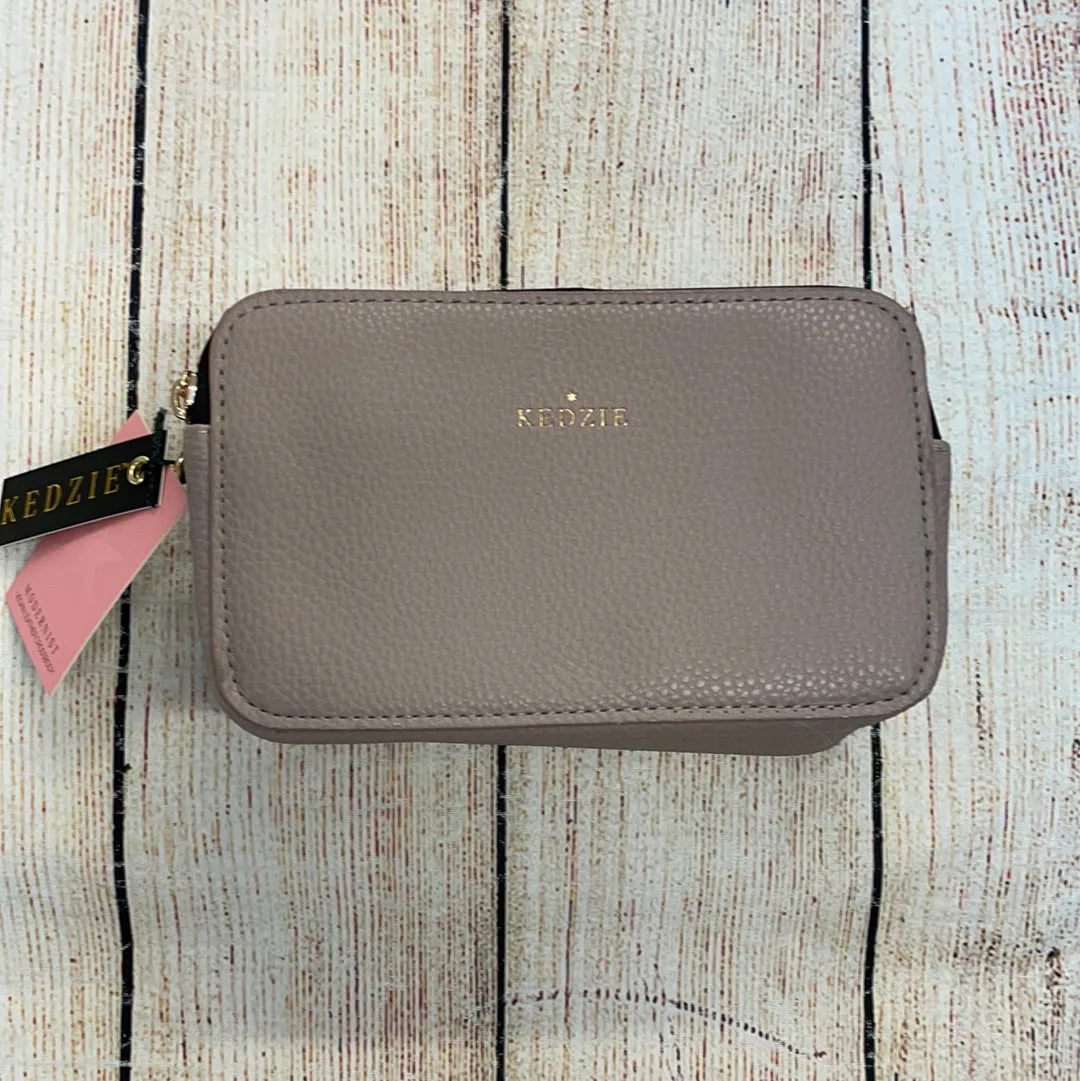 Kedzie Modernist Crossbody