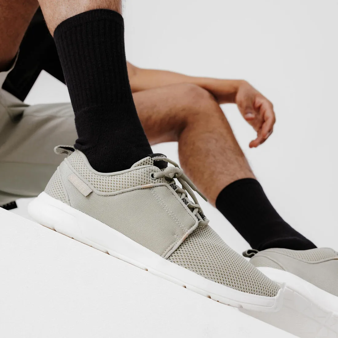 Men's Urban Walking Shoes - Soft 140.2 Mesh