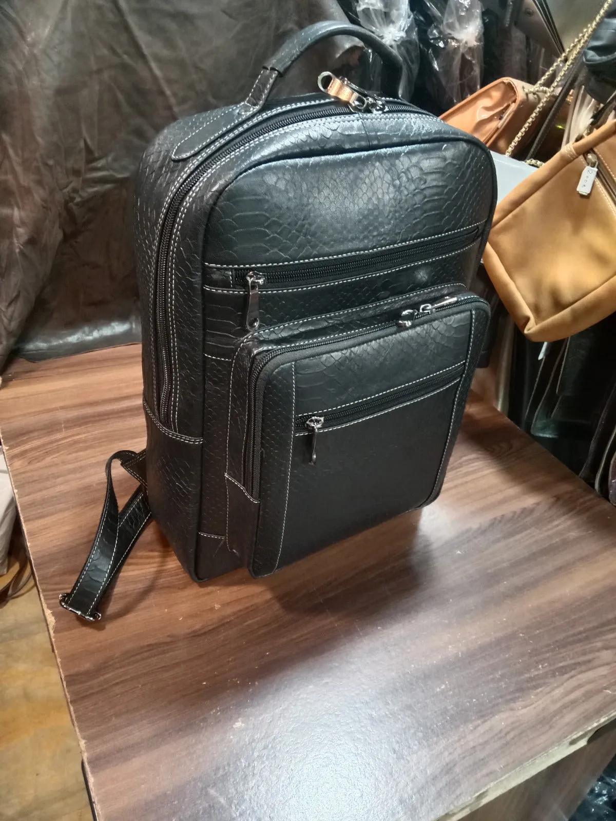 Pythonso Premium Pure Leather Backpack Bags Black for Men and Women