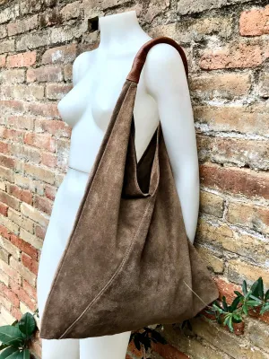 Slouch leather bag in Light brown suede . Large shoulder  bag in genuine leather. Taupe origami bag with brown leather accent. Large shopper