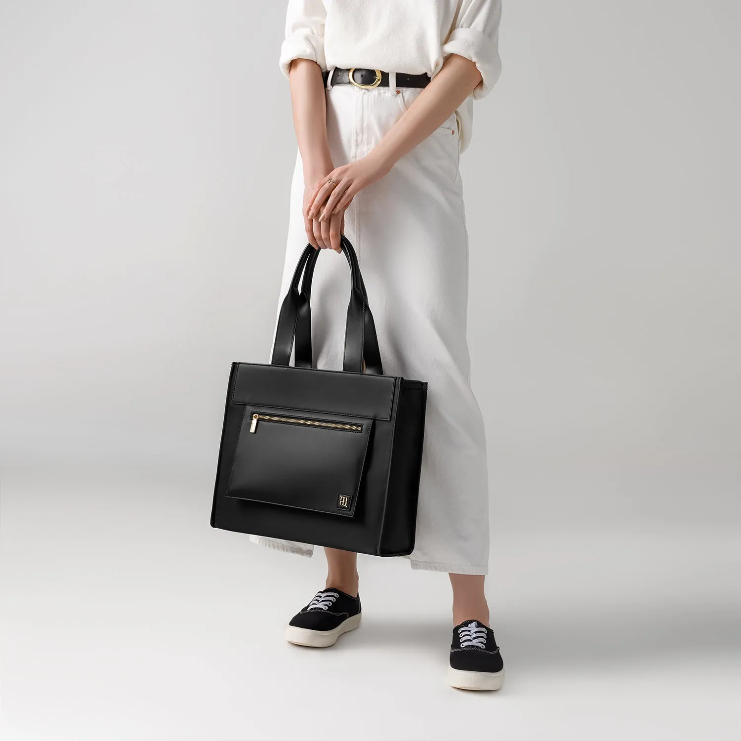 Velia L Tote Nylon
