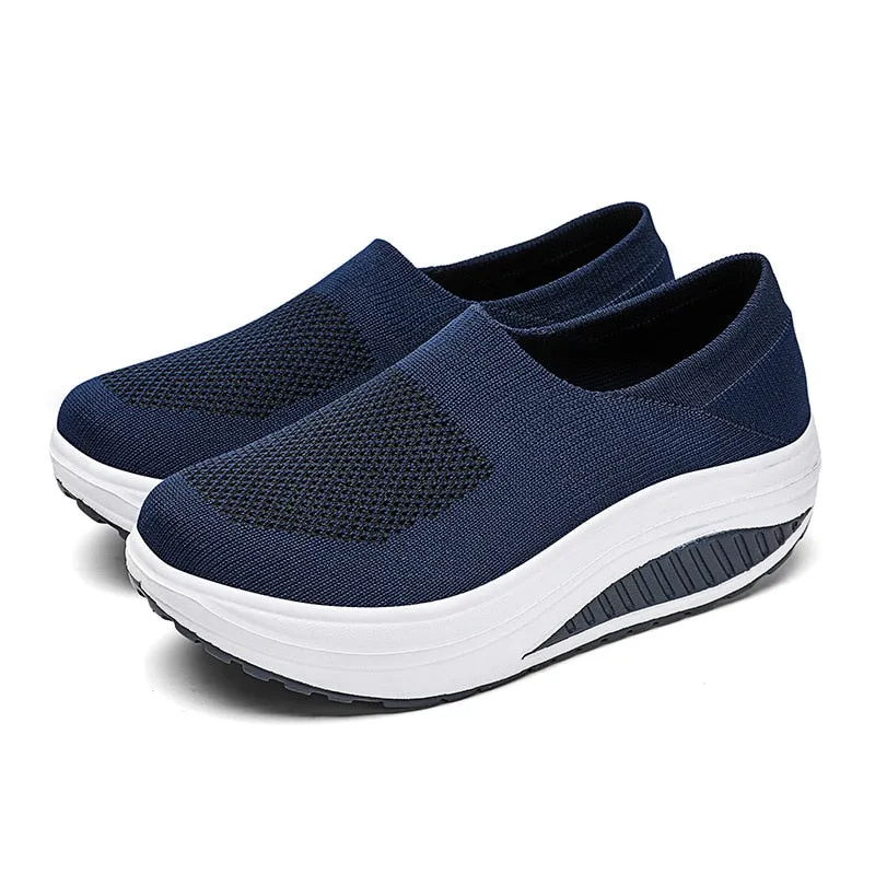 Women's Walking Shoes